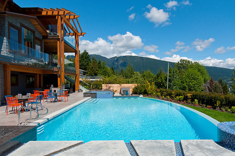 West Vancouver Water Front Homes