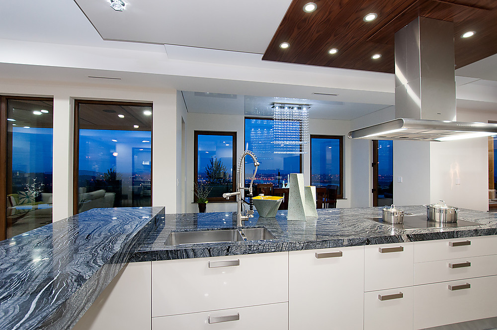 West Vancouver Luxury Homes