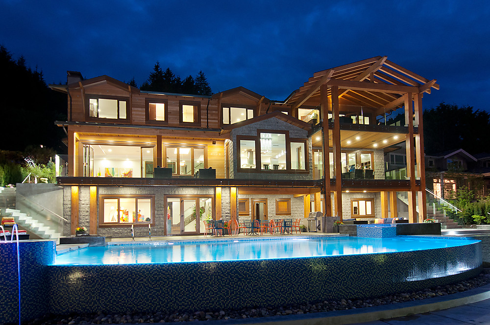 West Vancouver Waterfront Homes