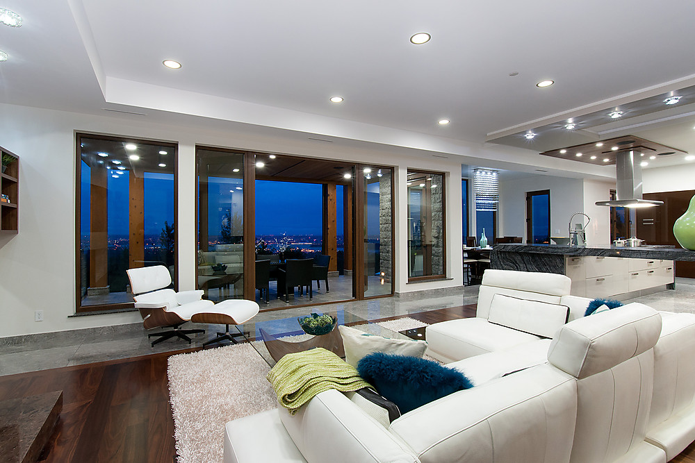 West Vancouver Waterfront Homes