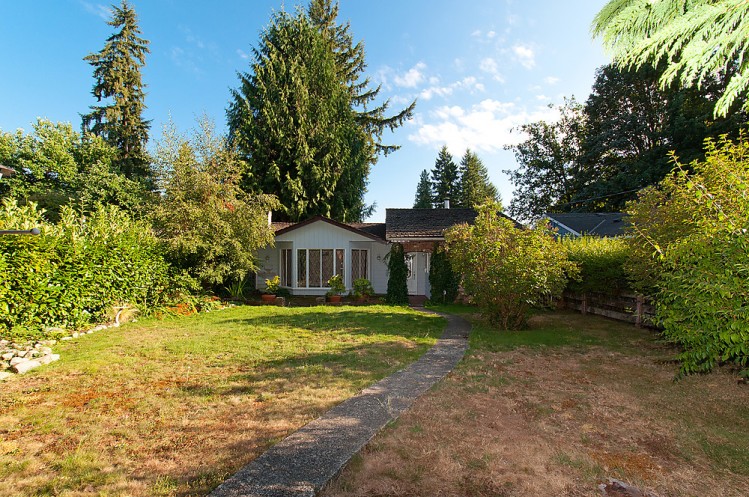 839 W 20th Street, Hamilton Heights, North Vancouver BC Canada 839 W 20th Street,Hamilton Heights,North Vancouver BC Canada