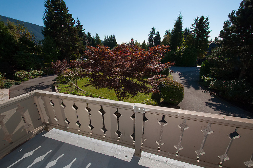 West Vancouver Luxury Homes