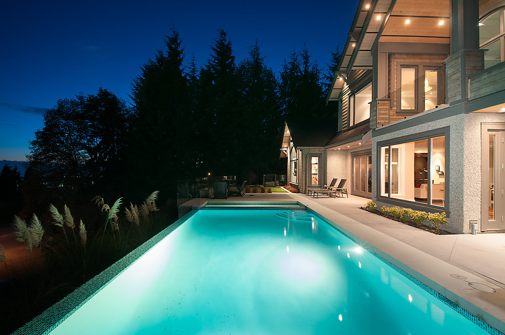 West Vancouver Waterfront Homes
