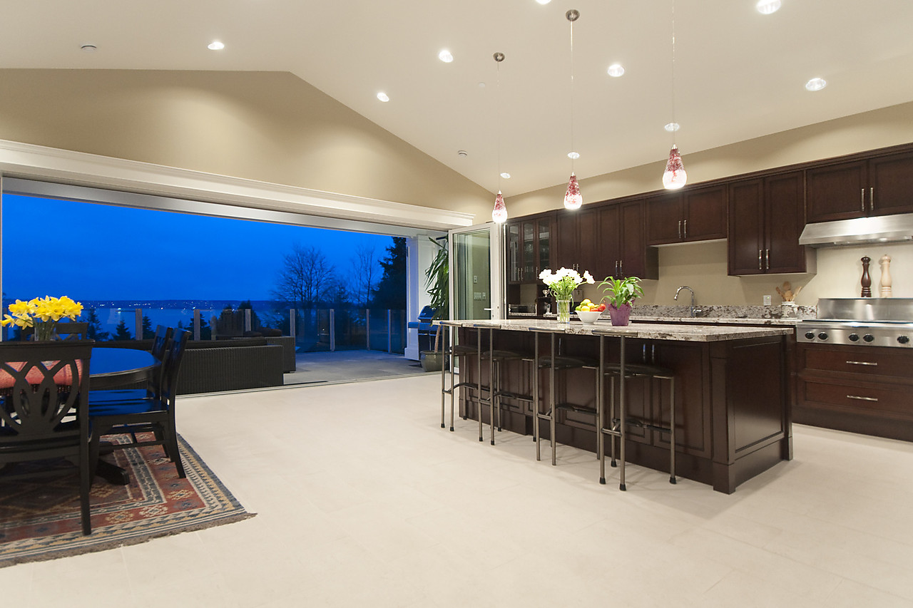 West Vancouver Water Front Homes