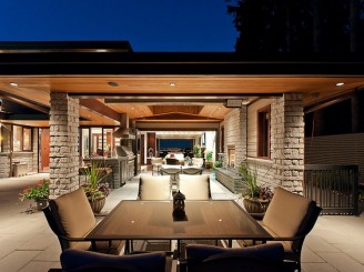 West Vancouver Waterfront Homes