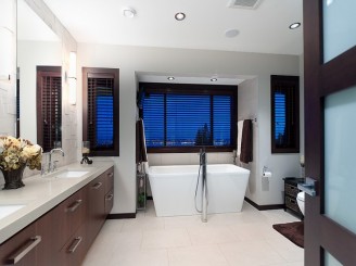 West Vancouver Homes