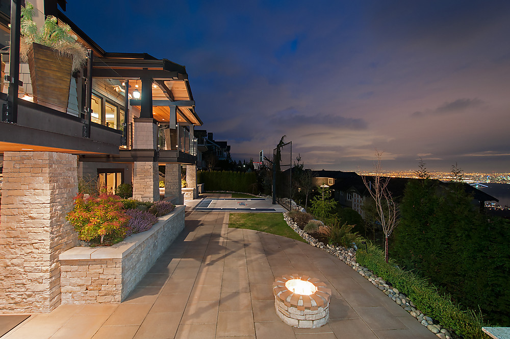 West Vancouver Luxury Homes