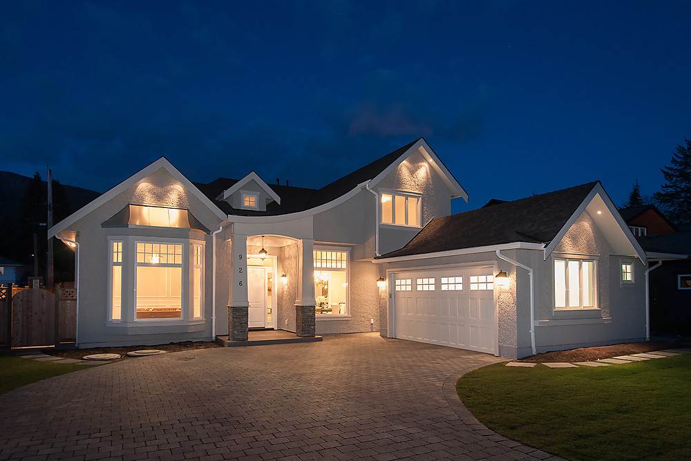 West Vancouver Water Front Homes