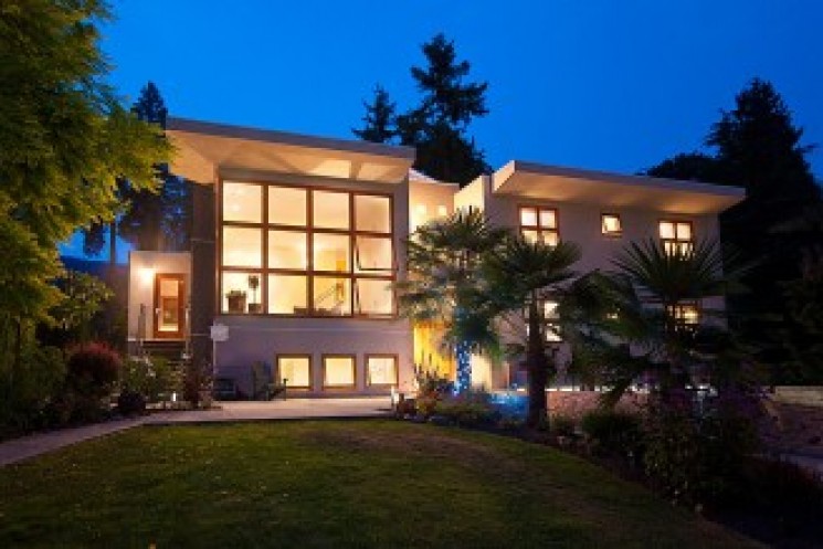 1717 Mathers Ave, Ambleside, West Vancouver BC Canada 1717 Mathers Ave,Ambleside,West Vancouver BC Canada