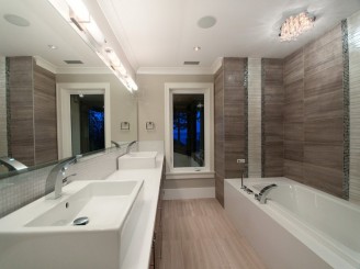 West Vancouver Homes