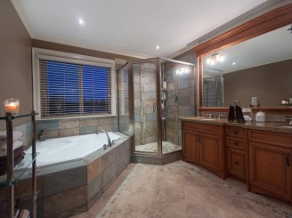 West Vancouver Real Estate