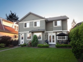 West Vancouver Water Front Homes