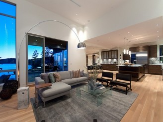 West Vancouver Waterfront Homes