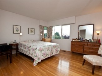 West Vancouver Water Front Homes