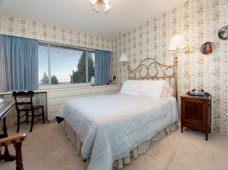 West Vancouver Real Estate