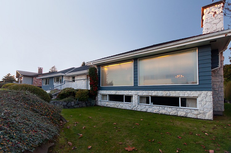 West Vancouver Real Estate