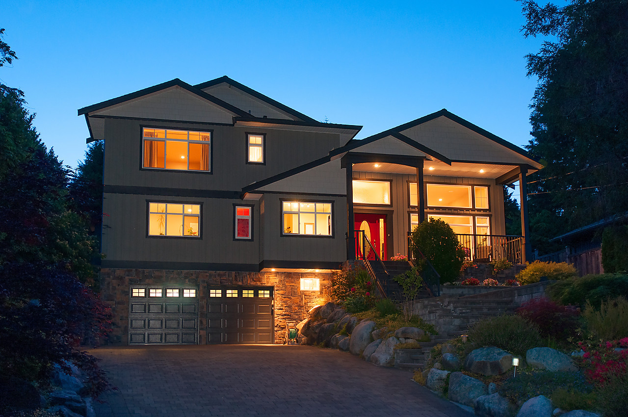 West Vancouver Water Front Homes