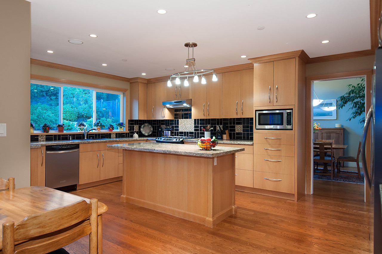West Vancouver Homes for Sale