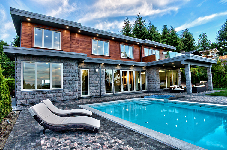 West Vancouver Waterfront Homes