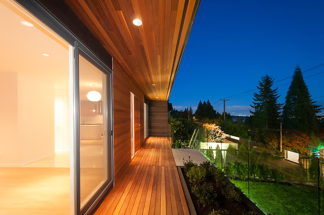 West Vancouver Waterfront Homes