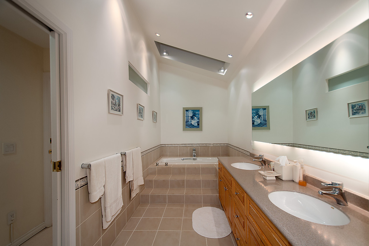 West Vancouver Homes for Sale