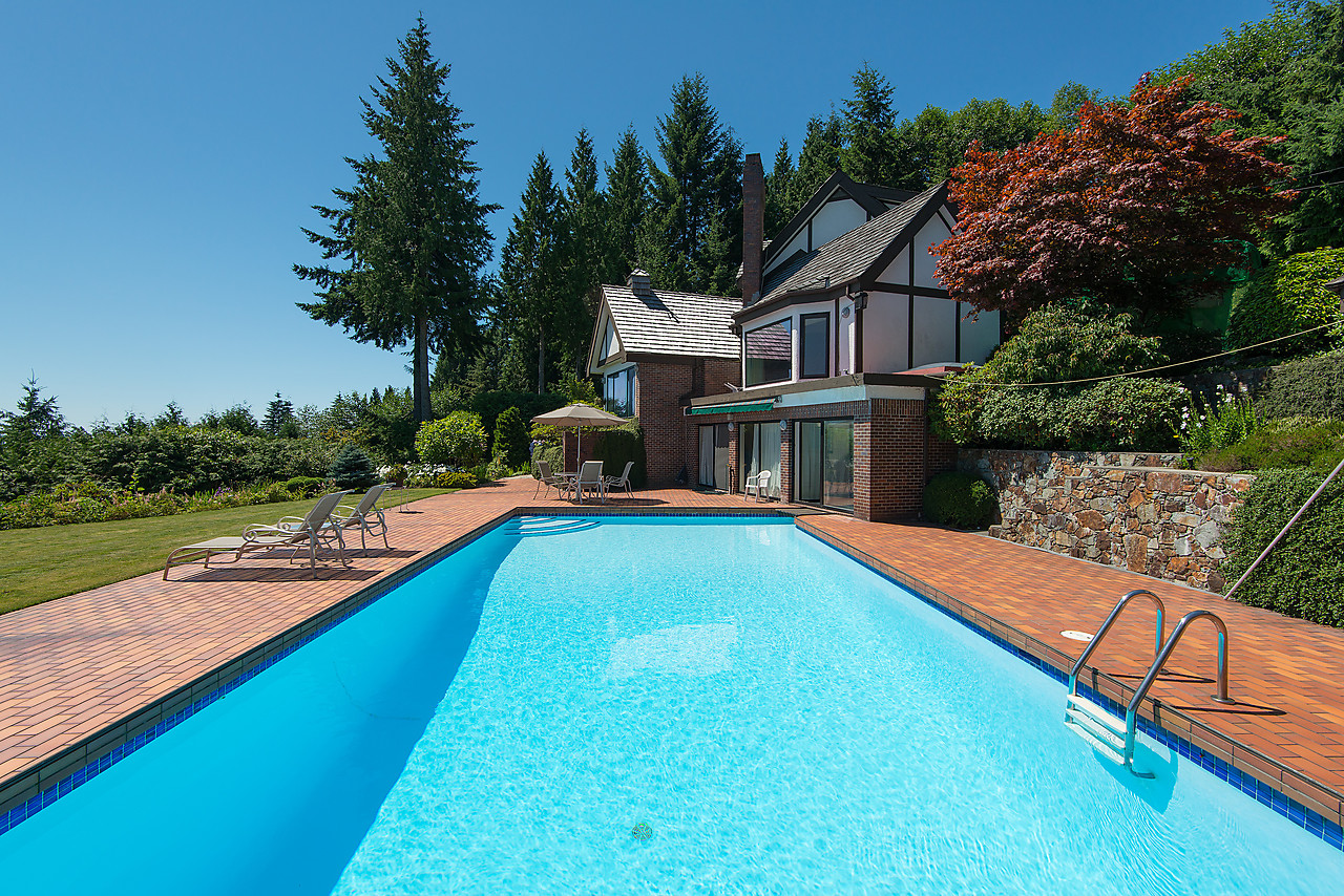 West Vancouver Luxury Homes