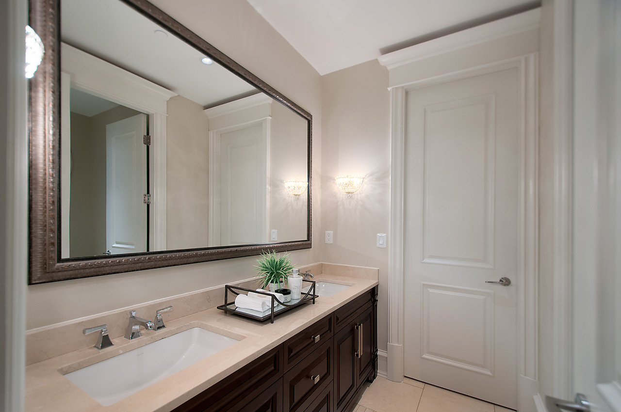 West Vancouver Waterfront Homes