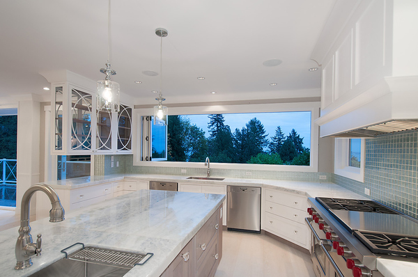 West Vancouver Luxury Homes