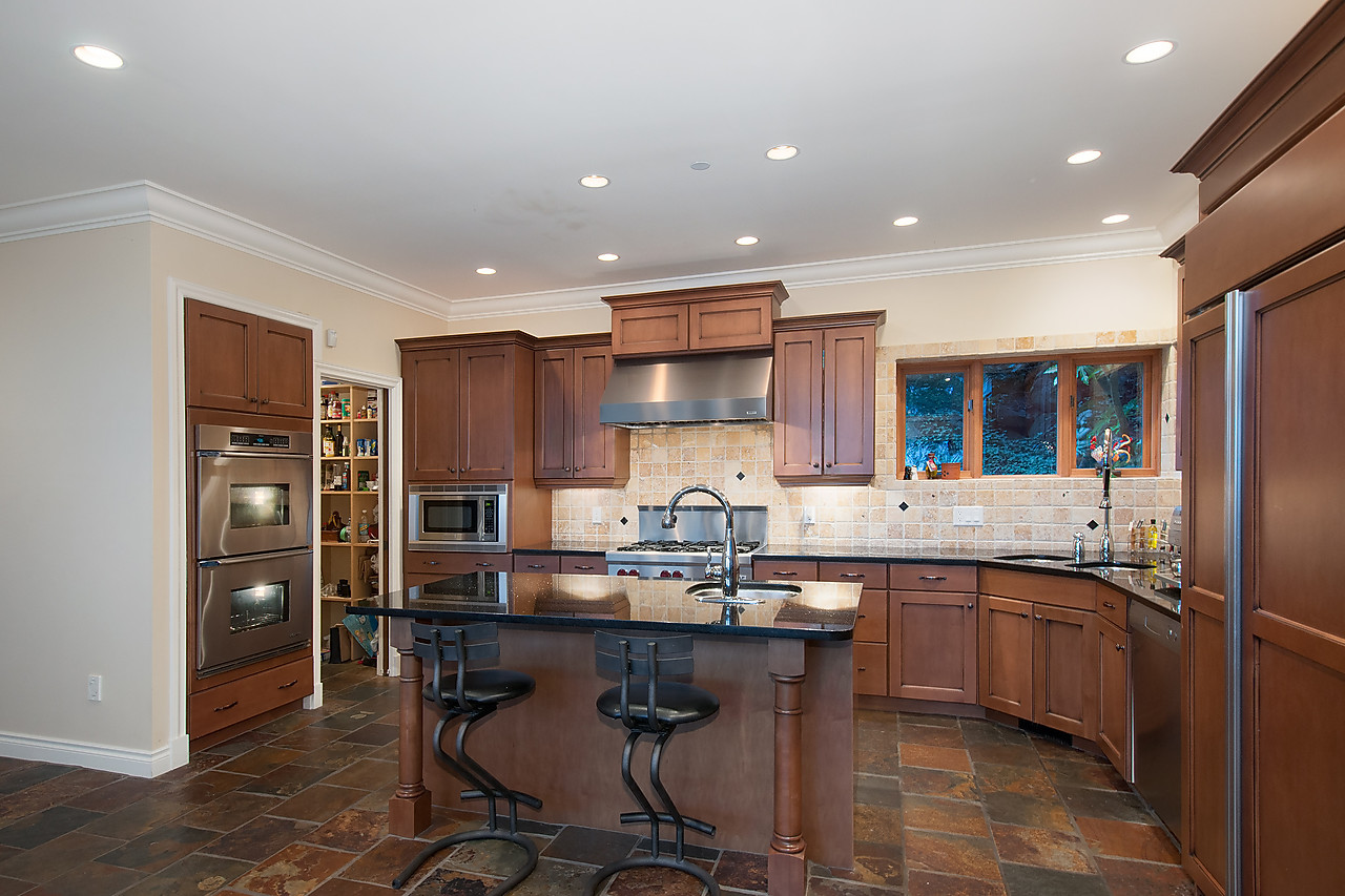 West Vancouver Luxury Homes