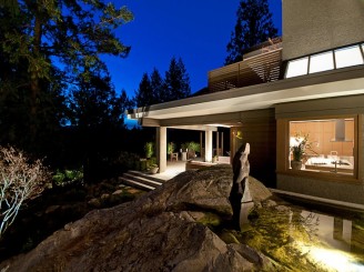 West Vancouver Luxury Homes