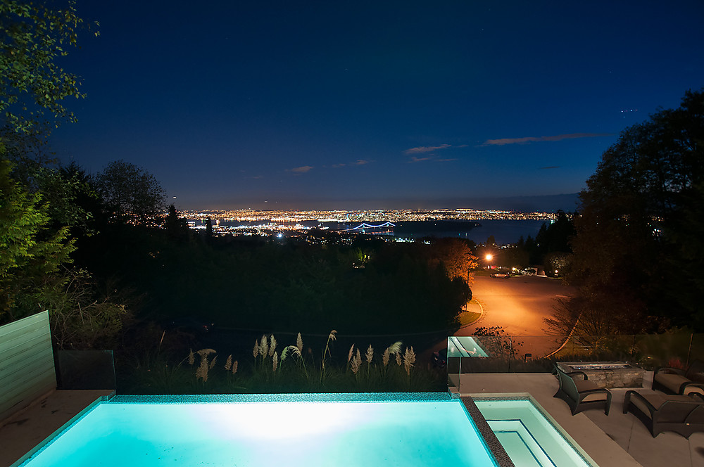 West Vancouver Waterfront Homes