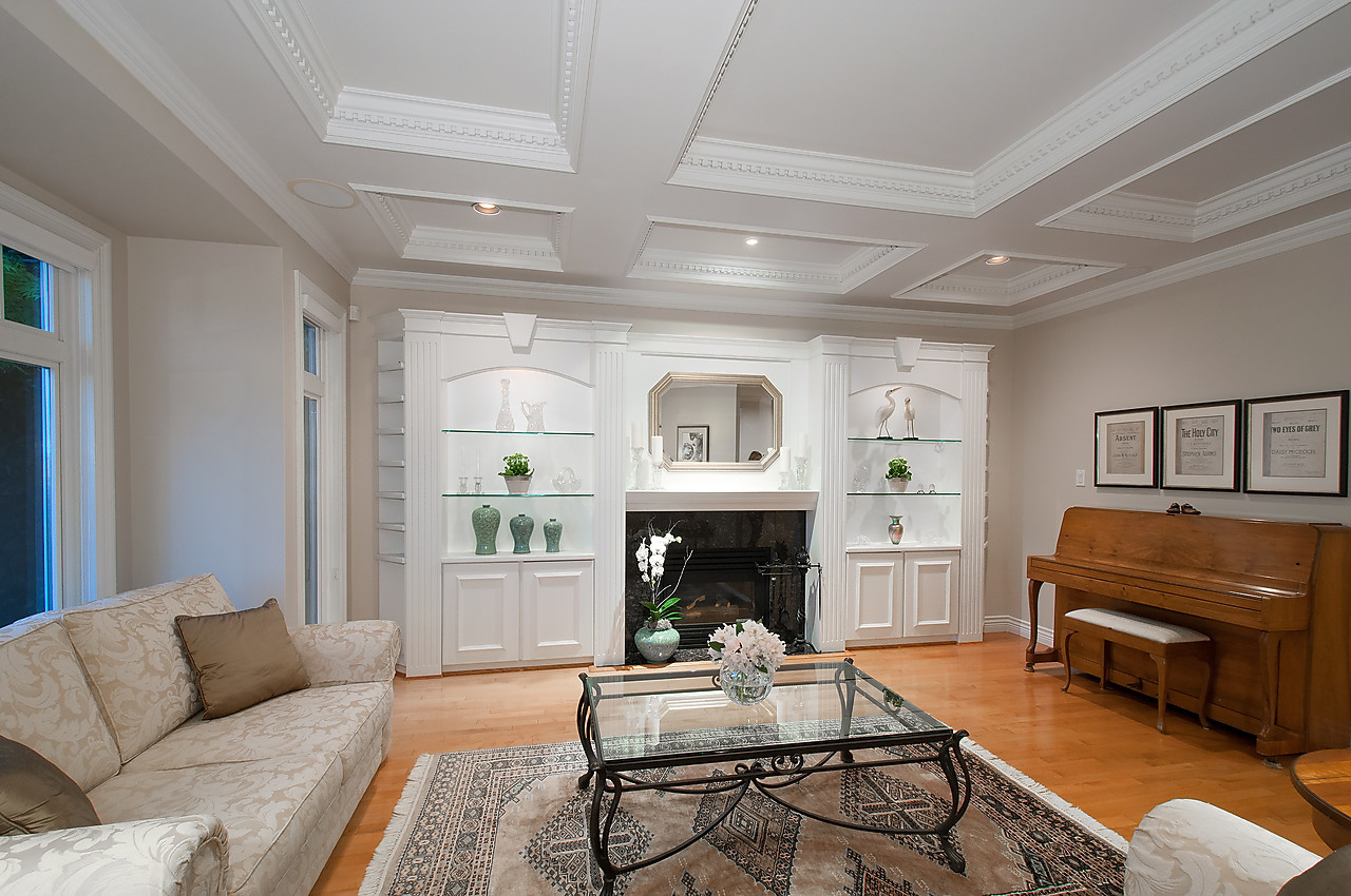 West Vancouver Real Estate