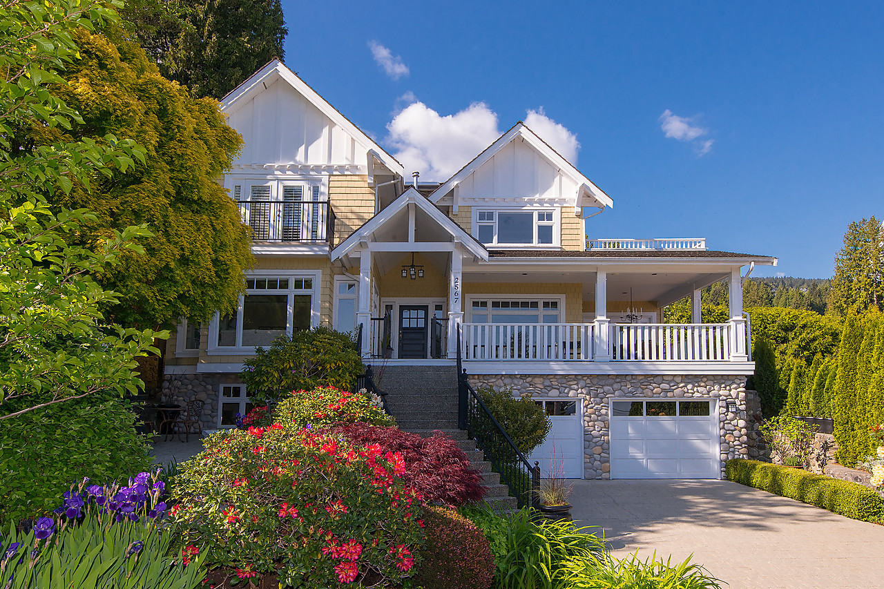 West Vancouver Homes for Sale