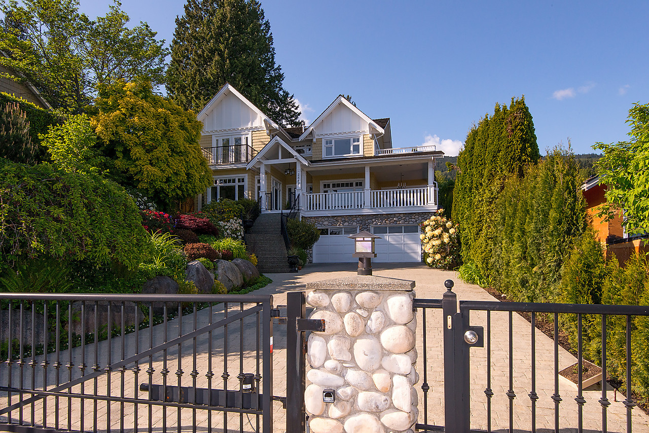 West Vancouver Real Estate