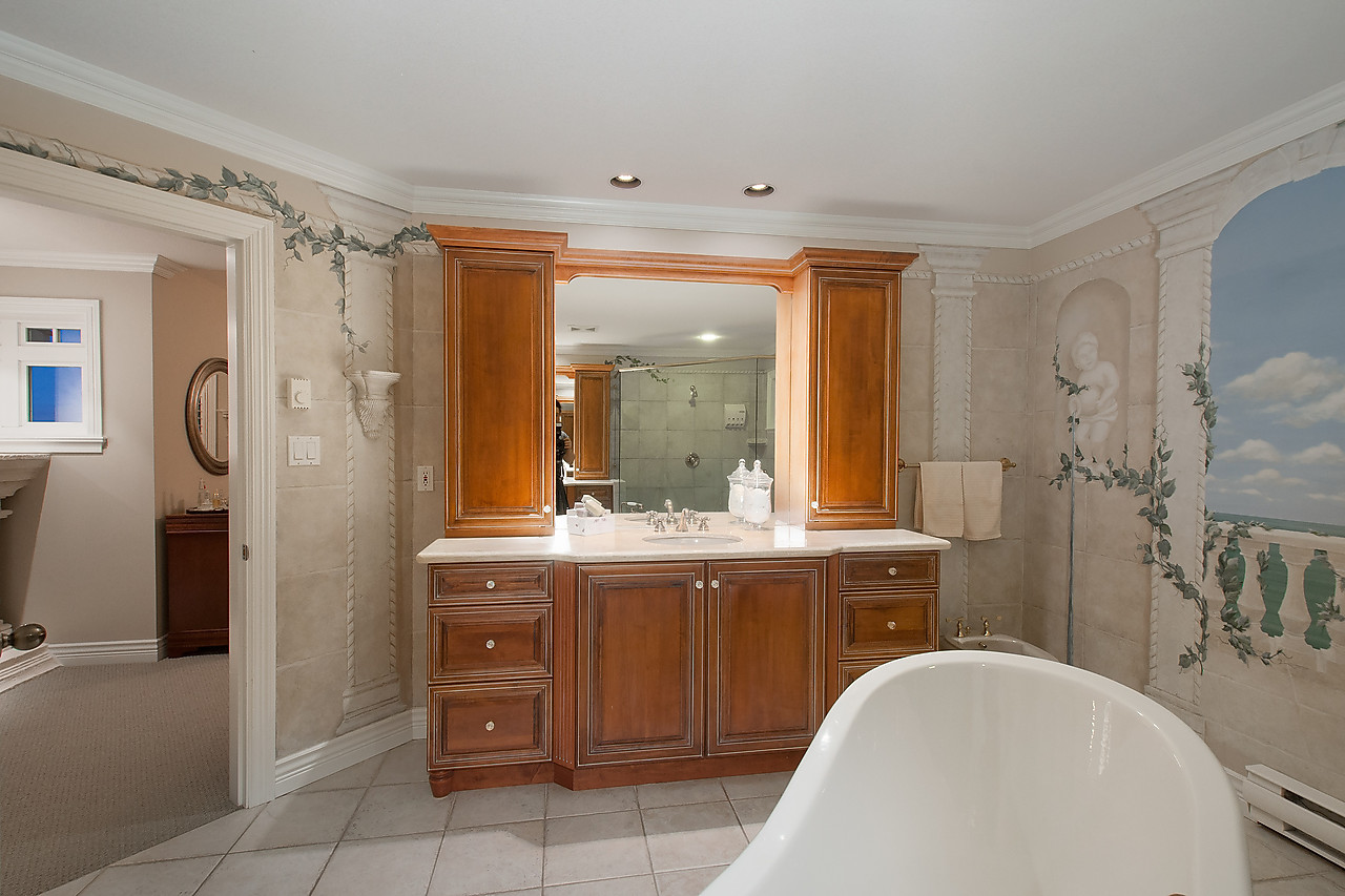 West Vancouver Homes for Sale