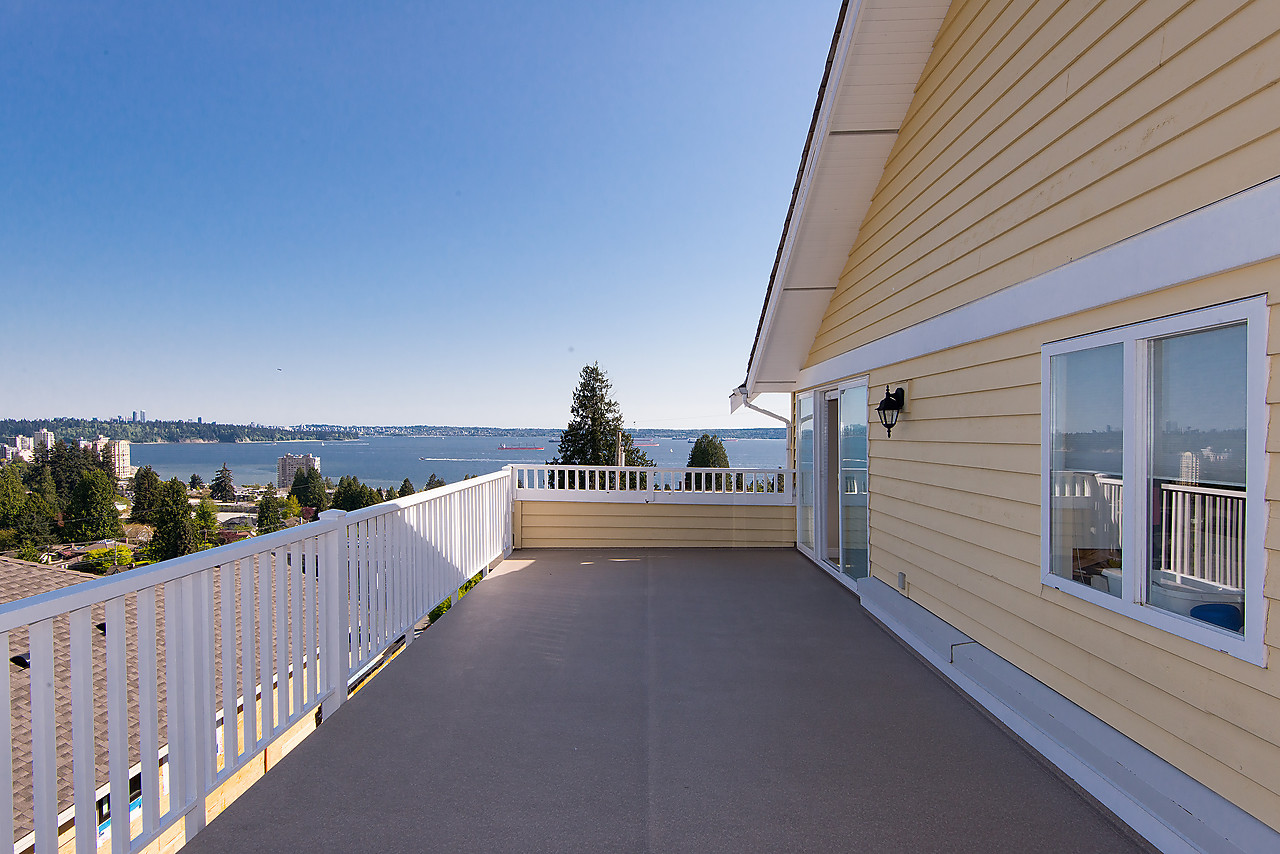West Vancouver Homes