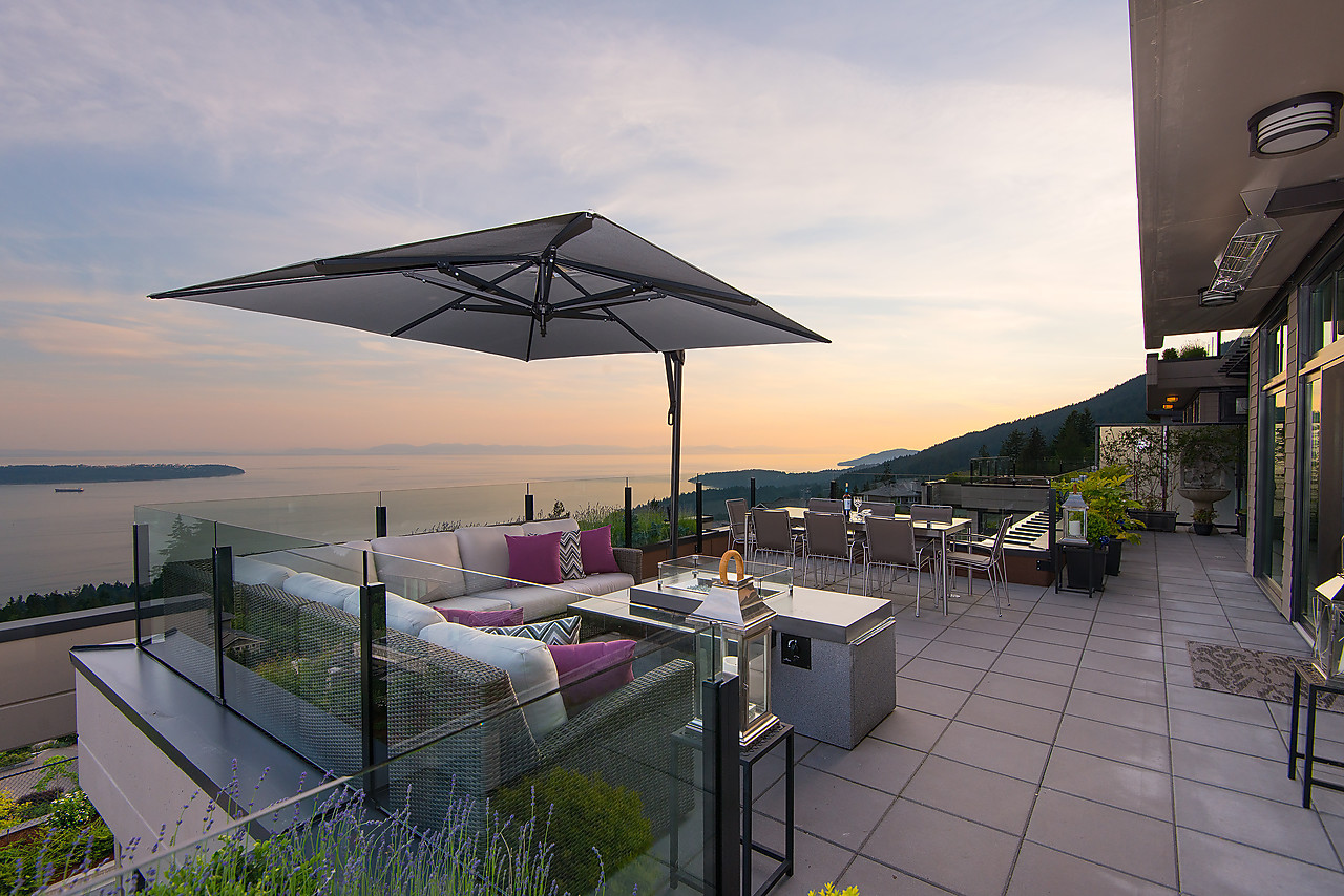 West Vancouver Waterfront Homes