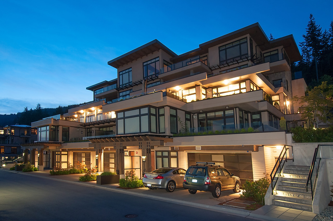 West Vancouver Water Front Homes