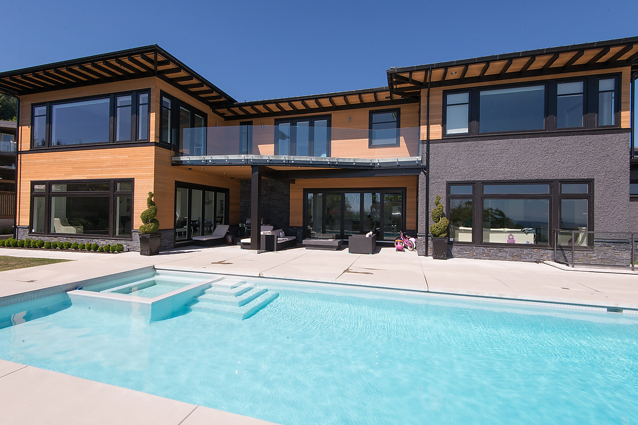 West Vancouver Real Estate