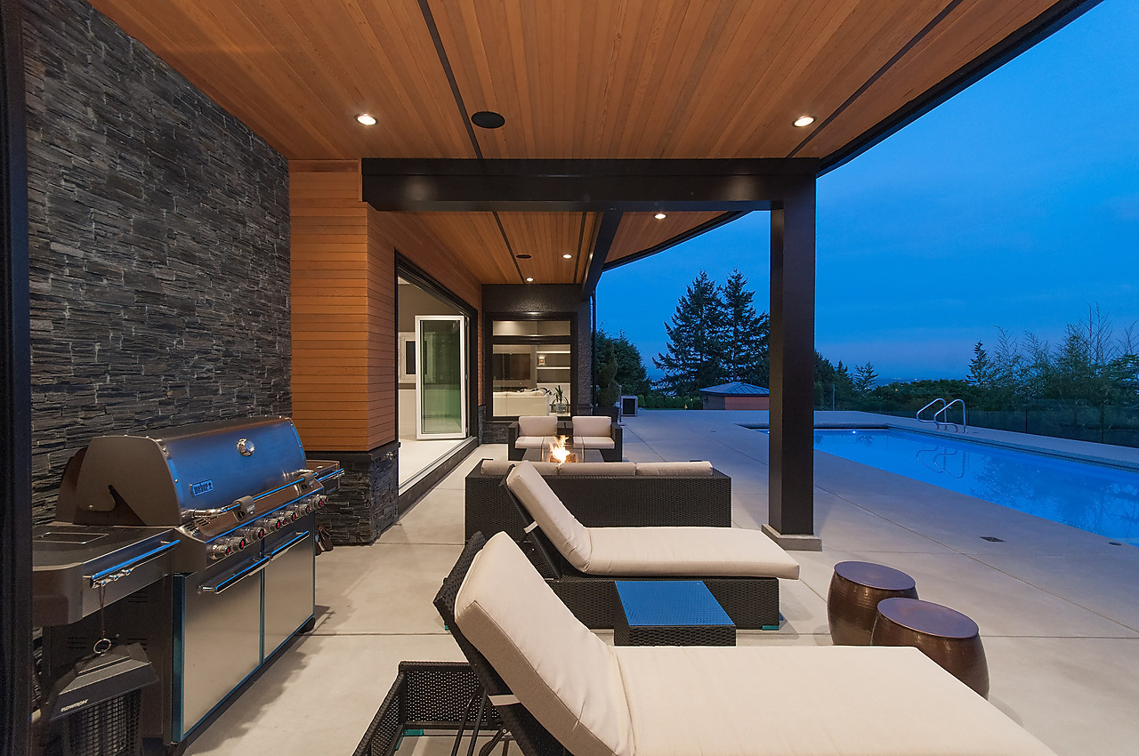West Vancouver Luxury Homes