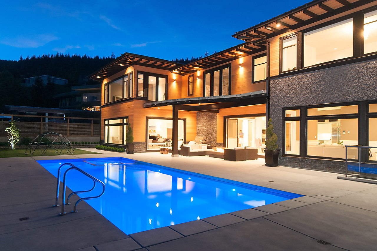 West Vancouver Homes