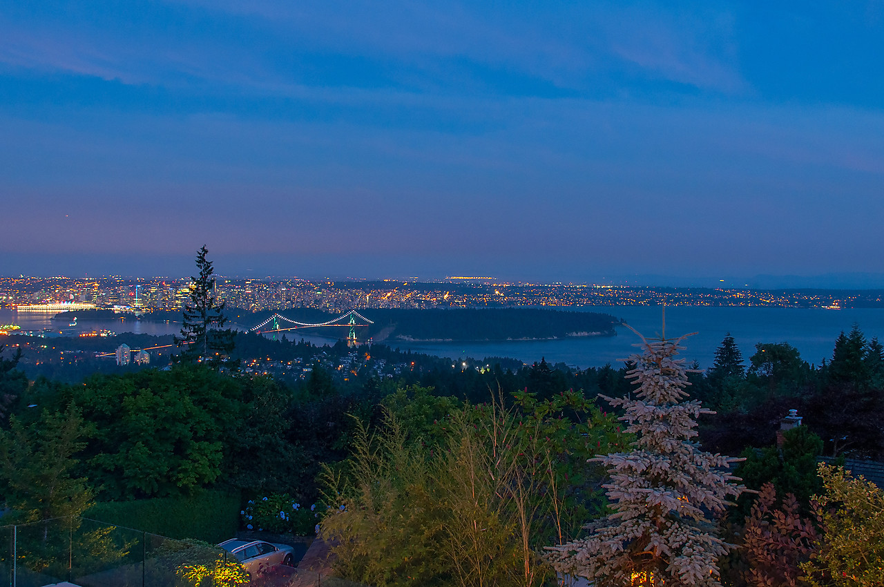 West Vancouver Waterfront Homes