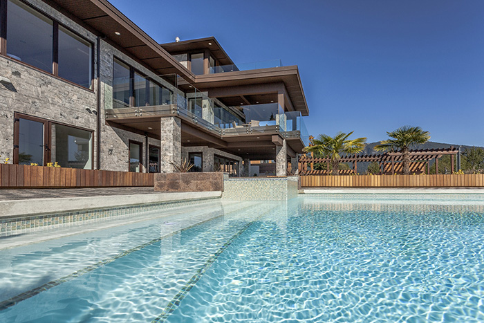 West Vancouver Real Estate
