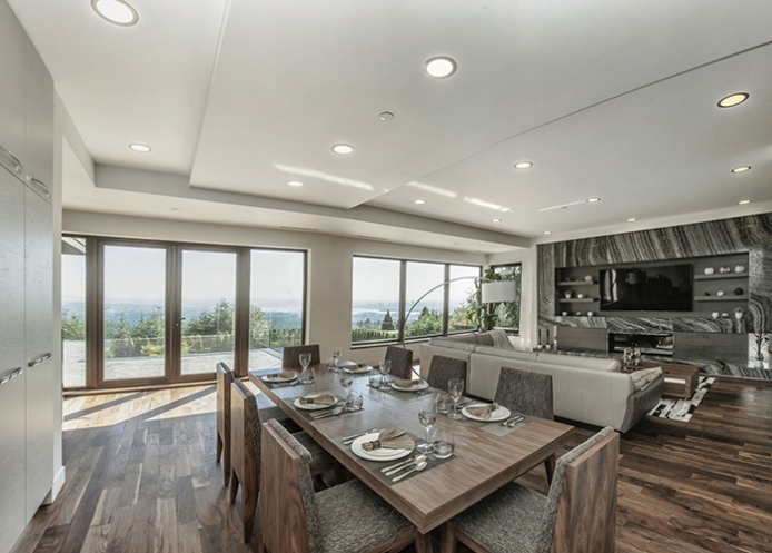 West Vancouver Waterfront Homes