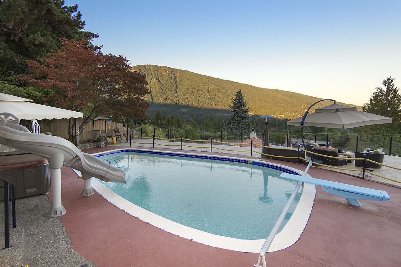 West Vancouver Luxury Homes
