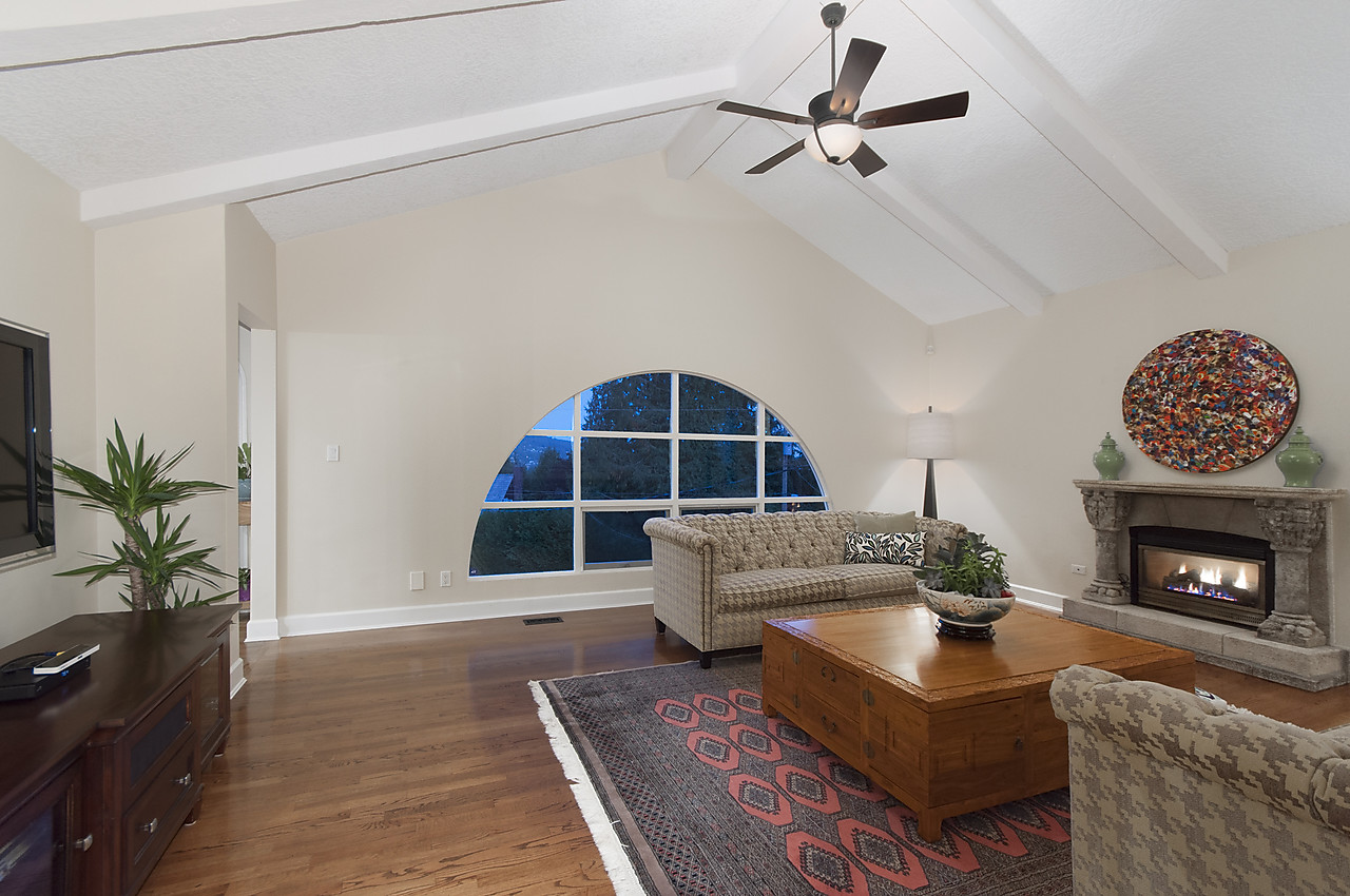 West Vancouver Luxury Homes