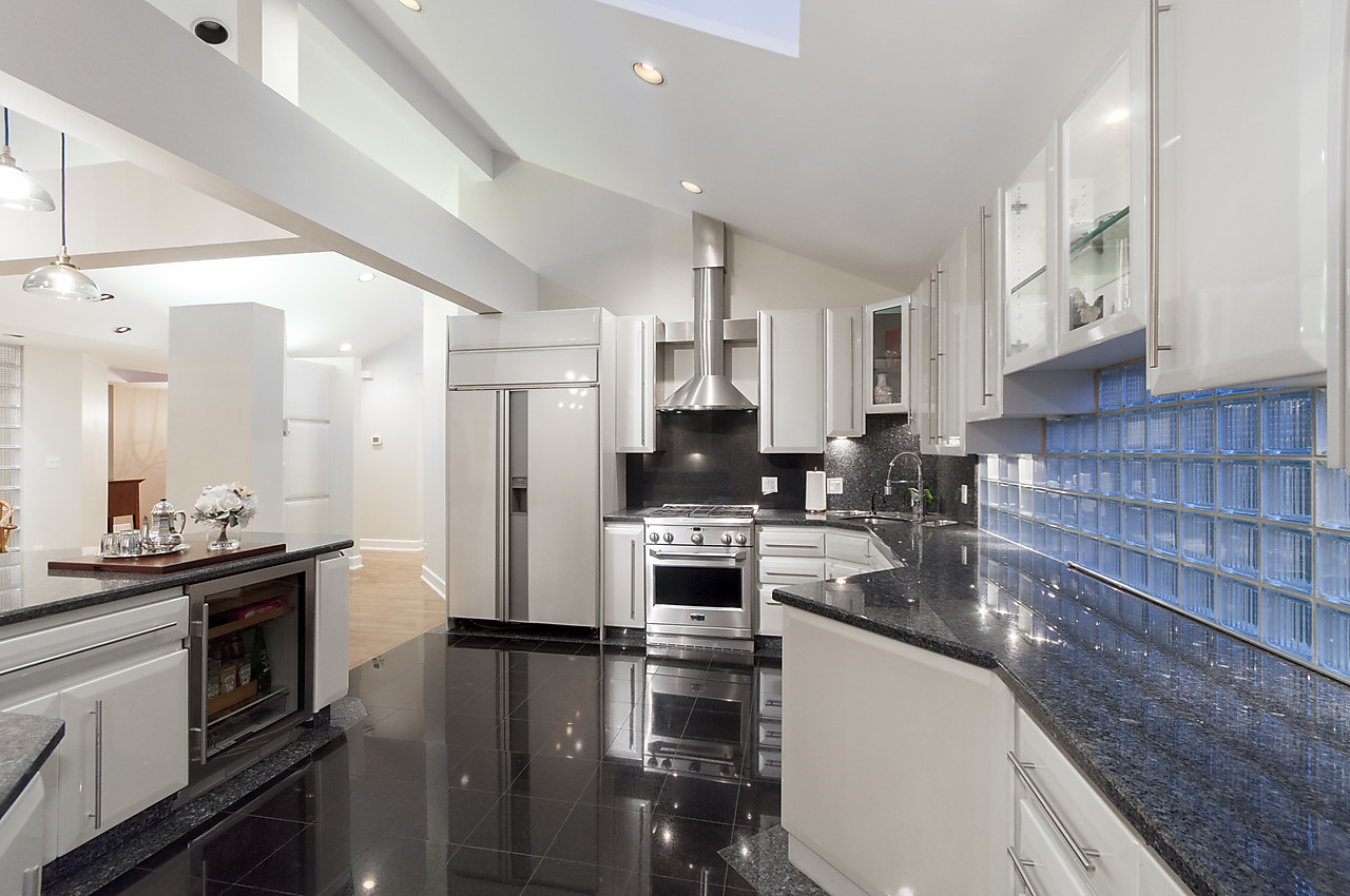 West Vancouver Luxury Homes