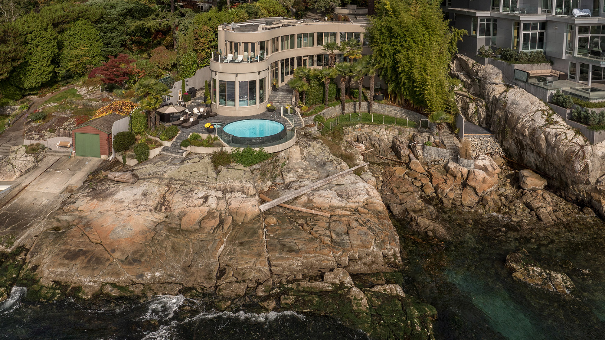 West Vancouver Water Front Homes