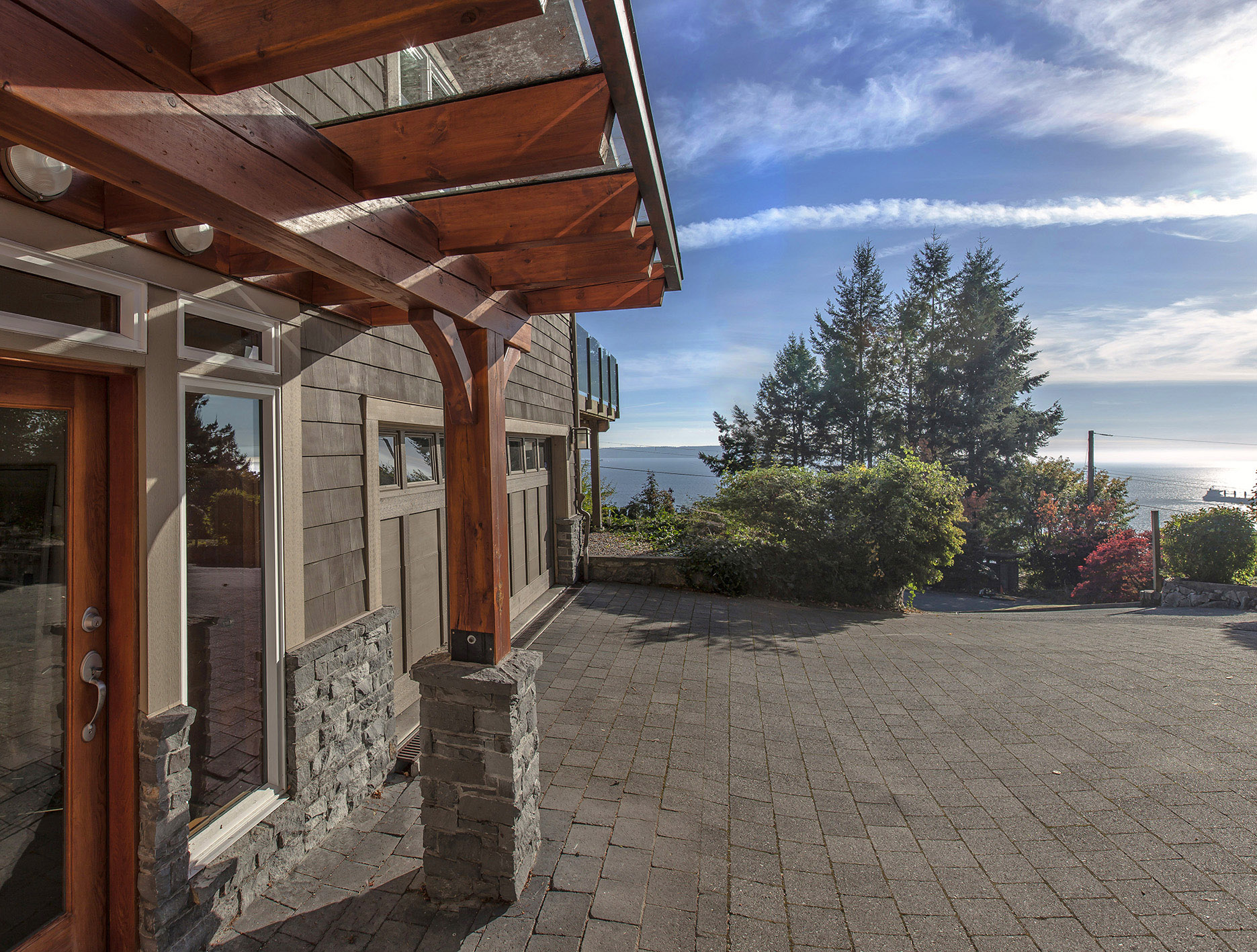 West Vancouver Homes