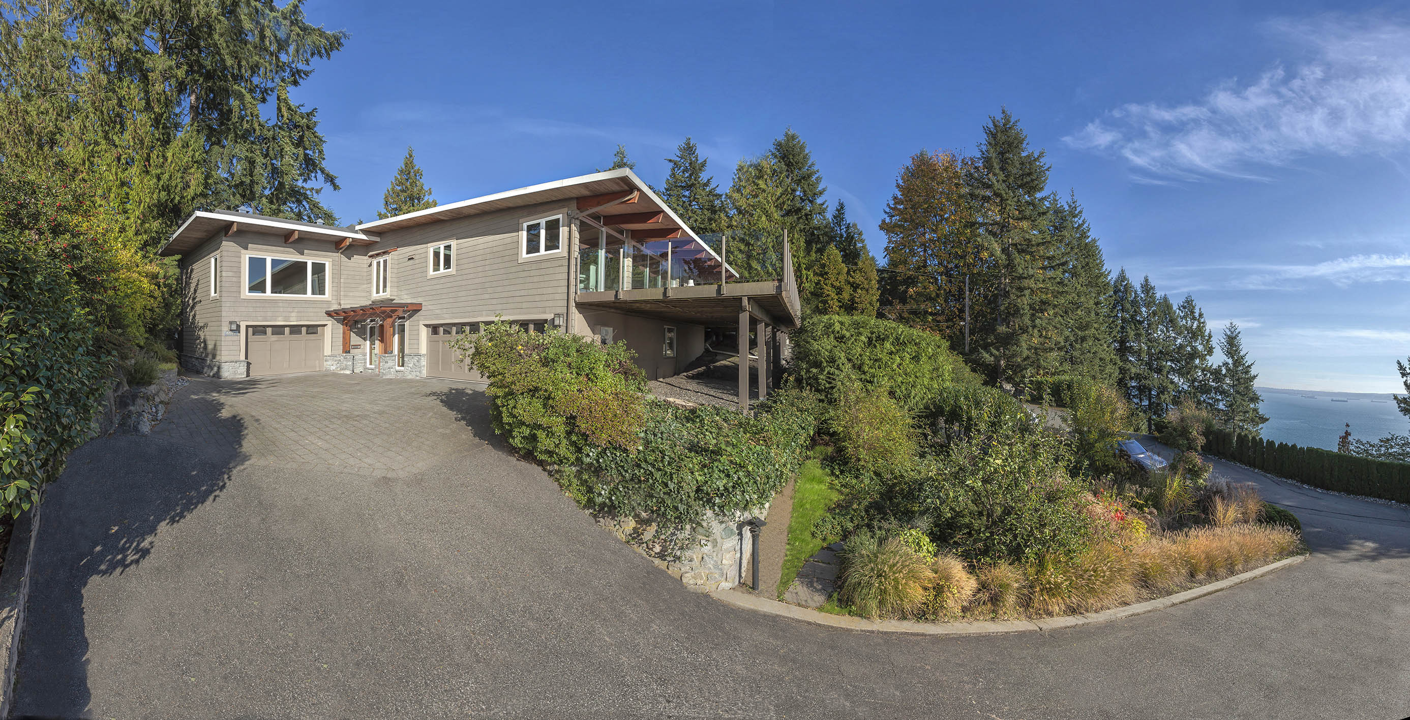 West Vancouver Waterfront Homes